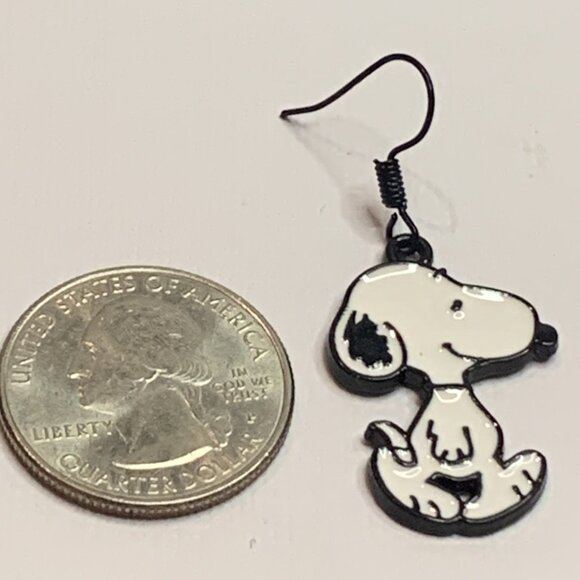 Snoopy Earring, Peanuts Earring, Gift Idea, Snoopy Jewelry, Peanuts Jewerly - Picture 9 of 11